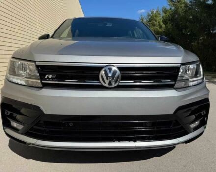 Серый Фольксваген Тигуан, объемом двигателя 2 л и пробегом 40 тыс. км за 10000 $, фото 1 на Automoto.ua