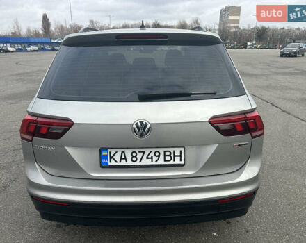 Серый Фольксваген Тигуан, объемом двигателя 1.97 л и пробегом 110 тыс. км за 24999 $, фото 37 на Automoto.ua