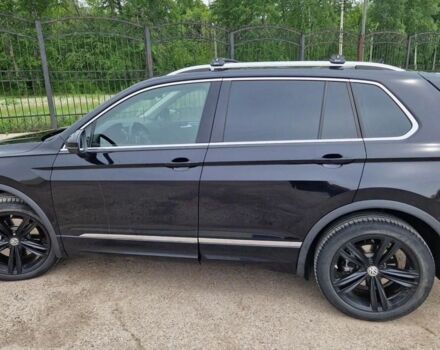 Серый Фольксваген Тигуан, объемом двигателя 2 л и пробегом 97 тыс. км за 11000 $, фото 3 на Automoto.ua