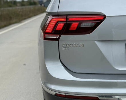 Серый Фольксваген Тигуан, объемом двигателя 1.98 л и пробегом 147 тыс. км за 22500 $, фото 4 на Automoto.ua