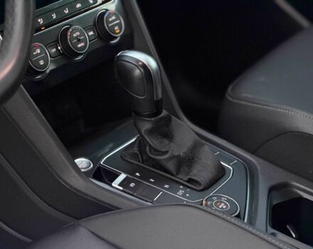 Серый Фольксваген Тигуан, объемом двигателя 2 л и пробегом 103 тыс. км за 19000 $, фото 14 на Automoto.ua