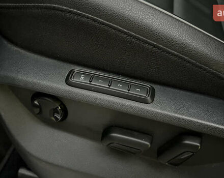 Серый Фольксваген Тигуан, объемом двигателя 2 л и пробегом 75 тыс. км за 29999 $, фото 49 на Automoto.ua