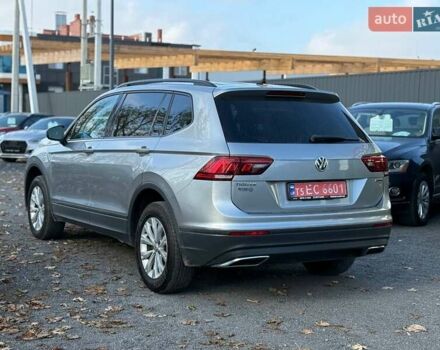 Серый Фольксваген Тигуан, объемом двигателя 1.98 л и пробегом 85 тыс. км за 19500 $, фото 2 на Automoto.ua