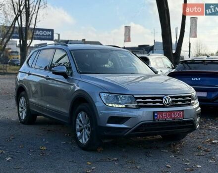 Серый Фольксваген Тигуан, объемом двигателя 1.98 л и пробегом 85 тыс. км за 19500 $, фото 6 на Automoto.ua