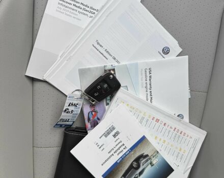 Серый Фольксваген Тигуан, объемом двигателя 2 л и пробегом 107 тыс. км за 19599 $, фото 23 на Automoto.ua