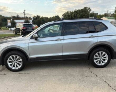 Сірий Фольксваген Тігуан, об'ємом двигуна 2 л та пробігом 34 тис. км за 12000 $, фото 4 на Automoto.ua