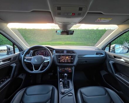 Серый Фольксваген Тигуан, объемом двигателя 2 л и пробегом 43 тыс. км за 14500 $, фото 7 на Automoto.ua