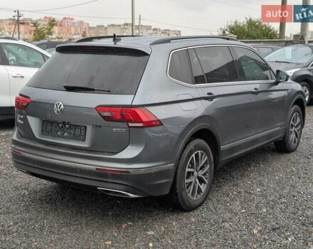 Серый Фольксваген Тигуан, объемом двигателя 1.98 л и пробегом 105 тыс. км за 17950 $, фото 15 на Automoto.ua