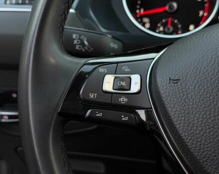 Серый Фольксваген Тигуан, объемом двигателя 2 л и пробегом 103 тыс. км за 19000 $, фото 19 на Automoto.ua