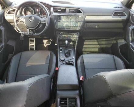 Сірий Фольксваген Тігуан, об'ємом двигуна 2 л та пробігом 36 тис. км за 5300 $, фото 7 на Automoto.ua