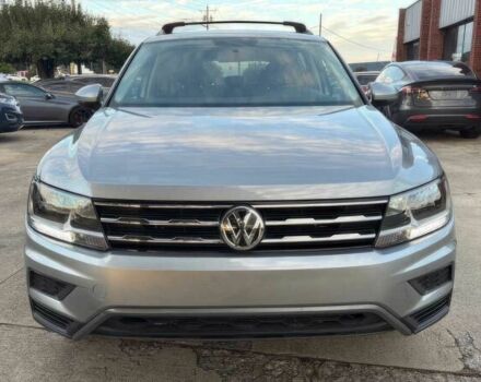 Сірий Фольксваген Тігуан, об'ємом двигуна 2 л та пробігом 34 тис. км за 12000 $, фото 1 на Automoto.ua