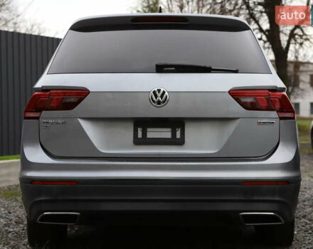 Сірий Фольксваген Тігуан, об'ємом двигуна 1.98 л та пробігом 110 тис. км за 11899 $, фото 5 на Automoto.ua