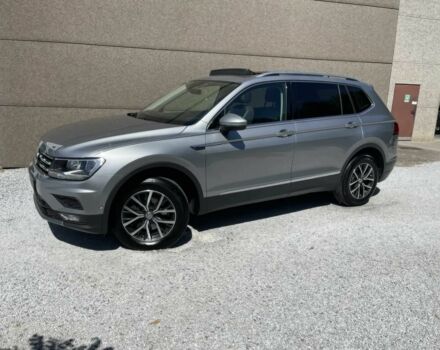 Серый Фольксваген Тигуан, объемом двигателя 2 л и пробегом 40 тыс. км за 23000 $, фото 2 на Automoto.ua