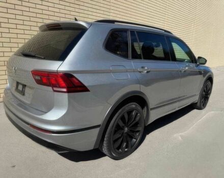 Серый Фольксваген Тигуан, объемом двигателя 2 л и пробегом 40 тыс. км за 10000 $, фото 7 на Automoto.ua