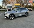 Сірий Фольксваген Тігуан, об'ємом двигуна 1.98 л та пробігом 118 тис. км за 28000 $, фото 40 на Automoto.ua