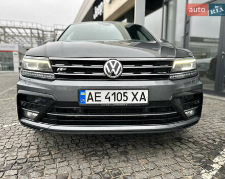 Серый Фольксваген Тигуан, объемом двигателя 1.97 л и пробегом 153 тыс. км за 27990 $, фото 17 на Automoto.ua