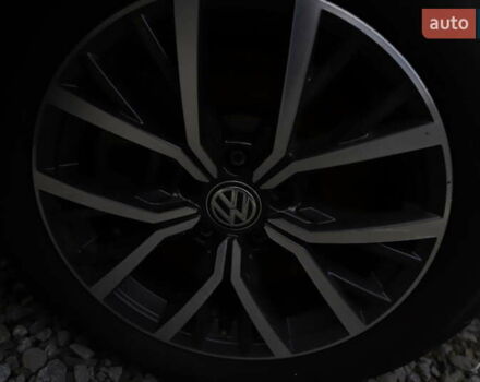 Сірий Фольксваген Тігуан, об'ємом двигуна 1.98 л та пробігом 110 тис. км за 11899 $, фото 14 на Automoto.ua