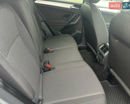 Серый Фольксваген Тигуан, объемом двигателя 1.97 л и пробегом 110 тыс. км за 24999 $, фото 80 на Automoto.ua