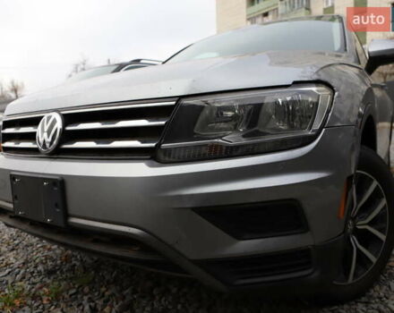 Сірий Фольксваген Тігуан, об'ємом двигуна 1.98 л та пробігом 110 тис. км за 11899 $, фото 6 на Automoto.ua