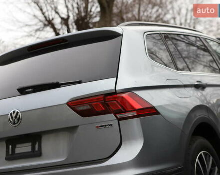 Сірий Фольксваген Тігуан, об'ємом двигуна 1.98 л та пробігом 110 тис. км за 11899 $, фото 9 на Automoto.ua