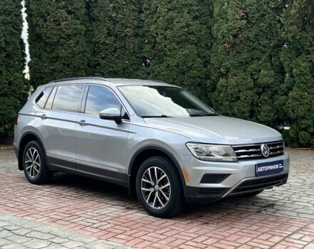 Серый Фольксваген Тигуан, объемом двигателя 2 л и пробегом 225 тыс. км за 18700 $, фото 1 на Automoto.ua