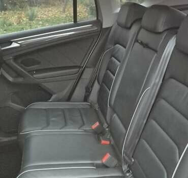 Сірий Фольксваген Тігуан, об'ємом двигуна 1.97 л та пробігом 113 тис. км за 29999 $, фото 11 на Automoto.ua