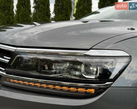 Серый Фольксваген Тигуан, объемом двигателя 2 л и пробегом 250 тыс. км за 27500 $, фото 13 на Automoto.ua