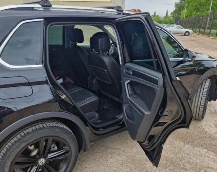 Серый Фольксваген Тигуан, объемом двигателя 2 л и пробегом 97 тыс. км за 11000 $, фото 11 на Automoto.ua