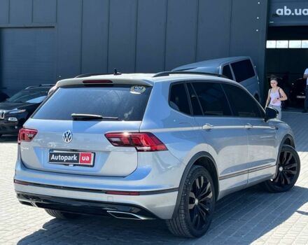 Серый Фольксваген Тигуан, объемом двигателя 2 л и пробегом 135 тыс. км за 23690 $, фото 6 на Automoto.ua