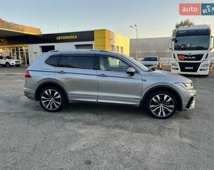 Сірий Фольксваген Тігуан, об'ємом двигуна 1.98 л та пробігом 118 тис. км за 28000 $, фото 41 на Automoto.ua