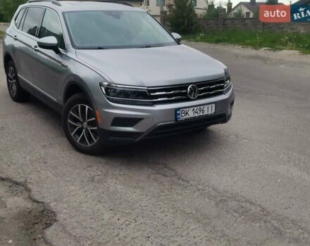 Серый Фольксваген Тигуан, объемом двигателя 1.98 л и пробегом 63 тыс. км за 25400 $, фото 1 на Automoto.ua