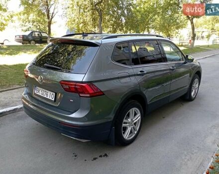 Сірий Фольксваген Тігуан, об'ємом двигуна 1.98 л та пробігом 86 тис. км за 17999 $, фото 15 на Automoto.ua