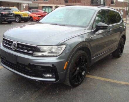 Сірий Фольксваген Тігуан, об'ємом двигуна 2 л та пробігом 30 тис. км за 19200 $, фото 2 на Automoto.ua