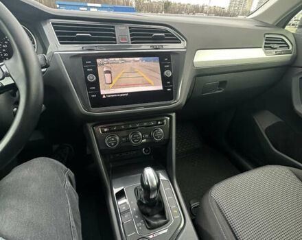 Серый Фольксваген Тигуан, объемом двигателя 1.97 л и пробегом 110 тыс. км за 24999 $, фото 101 на Automoto.ua