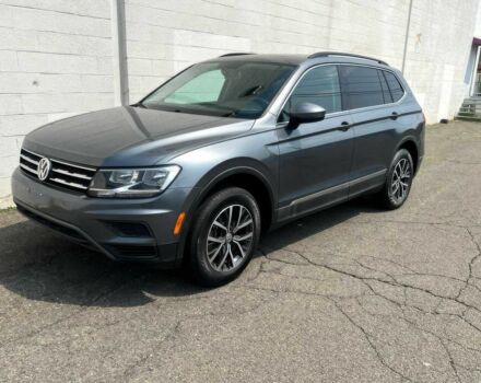 Серый Фольксваген Тигуан, объемом двигателя 2 л и пробегом 40 тыс. км за 8900 $, фото 6 на Automoto.ua