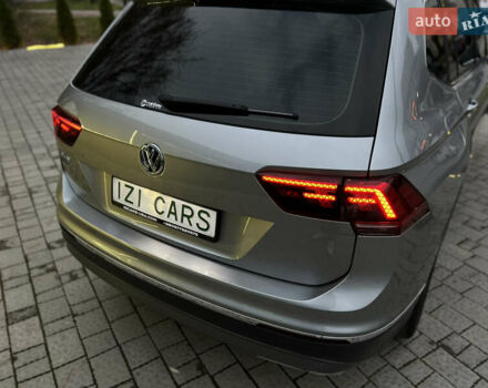 Серый Фольксваген Тигуан, объемом двигателя 2 л и пробегом 75 тыс. км за 29999 $, фото 9 на Automoto.ua