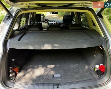 Серый Фольксваген Тигуан, объемом двигателя 1.98 л и пробегом 103 тыс. км за 31000 $, фото 32 на Automoto.ua