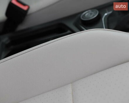 Сірий Фольксваген Тігуан, об'ємом двигуна 1.98 л та пробігом 110 тис. км за 11899 $, фото 18 на Automoto.ua