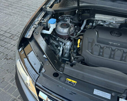 Сірий Фольксваген Тігуан, об'ємом двигуна 1.98 л та пробігом 68 тис. км за 17000 $, фото 11 на Automoto.ua