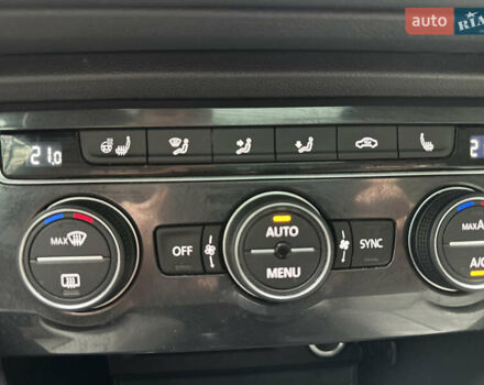 Серый Фольксваген Тигуан, объемом двигателя 2 л и пробегом 87 тыс. км за 25500 $, фото 25 на Automoto.ua