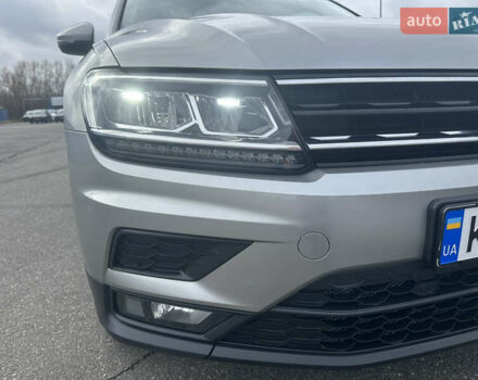 Серый Фольксваген Тигуан, объемом двигателя 1.97 л и пробегом 110 тыс. км за 24999 $, фото 4 на Automoto.ua