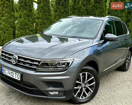 Сірий Фольксваген Тігуан, об'ємом двигуна 1.98 л та пробігом 250 тис. км за 25555 $, фото 1 на Automoto.ua