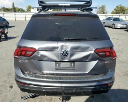 Сірий Фольксваген Тігуан, об'ємом двигуна 2 л та пробігом 36 тис. км за 5300 $, фото 5 на Automoto.ua