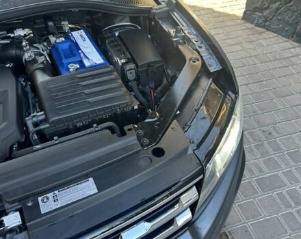 Сірий Фольксваген Тігуан, об'ємом двигуна 1.98 л та пробігом 68 тис. км за 17000 $, фото 12 на Automoto.ua