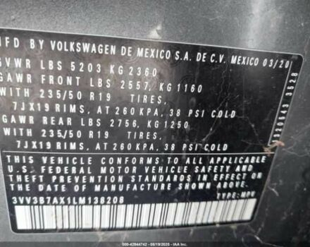 Серый Фольксваген Тигуан, объемом двигателя 2 л и пробегом 42 тыс. км за 5500 $, фото 8 на Automoto.ua