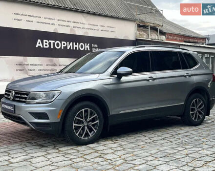 Серый Фольксваген Тигуан, объемом двигателя 1.98 л и пробегом 225 тыс. км за 17800 $, фото 6 на Automoto.ua
