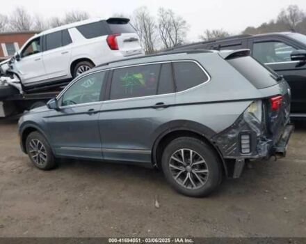 Серый Фольксваген Тигуан, объемом двигателя 2 л и пробегом 59 тыс. км за 4000 $, фото 12 на Automoto.ua