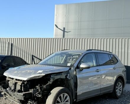 Сірий Фольксваген Тігуан, об'ємом двигуна 2 л та пробігом 84 тис. км за 15500 $, фото 4 на Automoto.ua