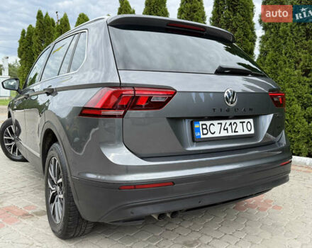 Сірий Фольксваген Тігуан, об'ємом двигуна 1.98 л та пробігом 250 тис. км за 25555 $, фото 35 на Automoto.ua