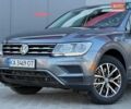 Серый Фольксваген Тигуан, объемом двигателя 2 л и пробегом 53 тыс. км за 18900 $, фото 1 на Automoto.ua